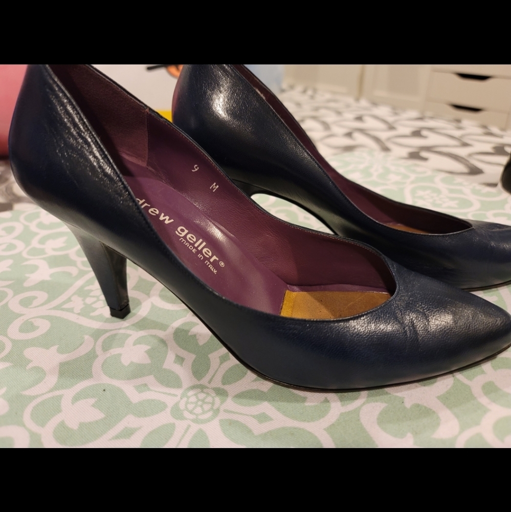 🎈 Vintage Leather heels